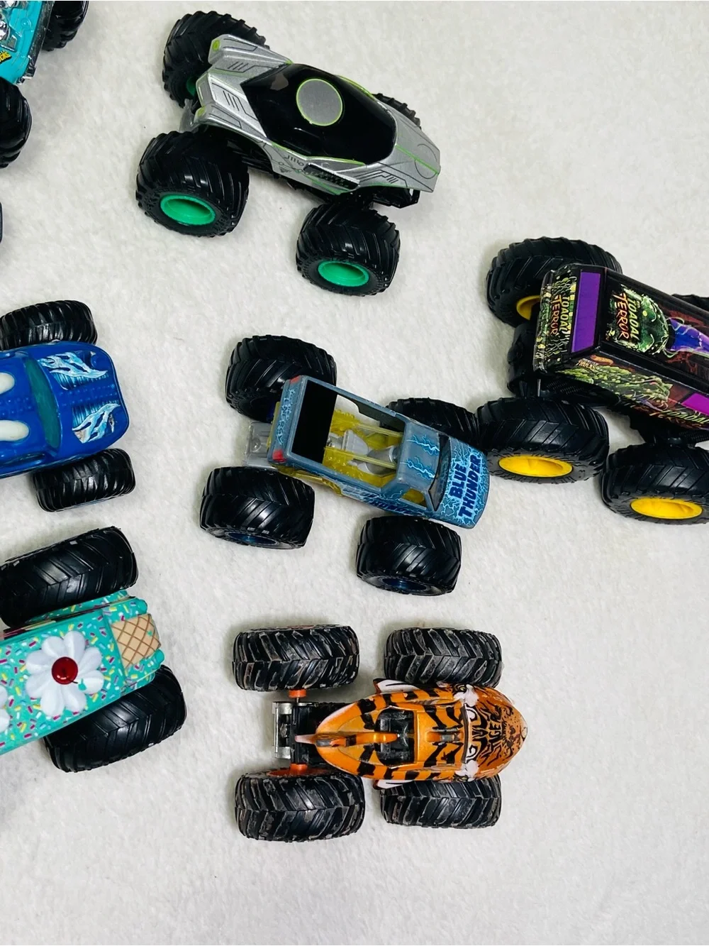 8 Hot Wheels Monster Trucks / Monster Jam Monster Trucks Toy Lot